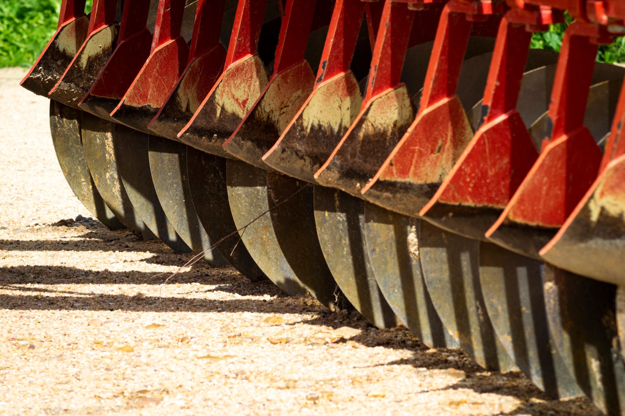 Disc plow implement in a field